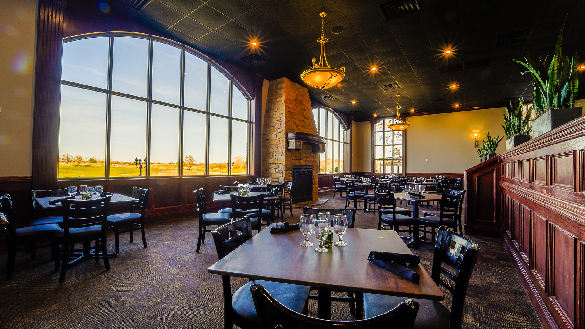 terradyne-image-dining4